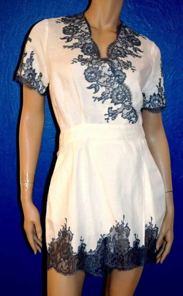 'Marjolaine' Robe Courte en lin, dentelle Calais, Naturel, 'Grâce'