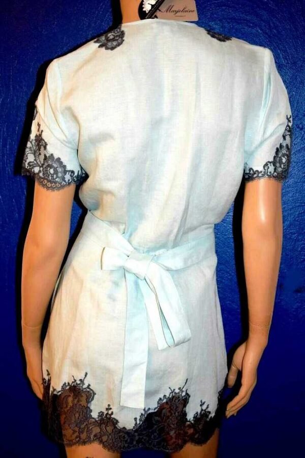'Marjolaine' Robe Courte lin, dentelle de Calais, Bleu, 'Grâce' – Image 2