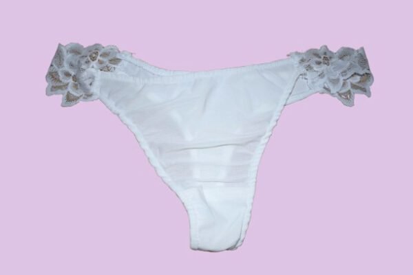 'Kalimo' Set Nuisette & String en polyester - Ecru, 'Rio' – Image 7